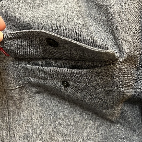 Levi’s Men’s Sherpa Lined Full Zip Performance Jacket - Picture 9 of 10